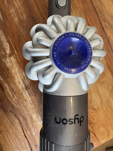 Dyson grey read description - dyson,