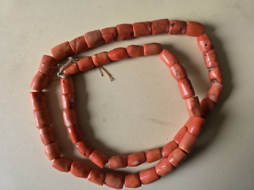 Real coral beads necklace - real,