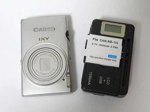 Canon ixy 220f - 220f, /