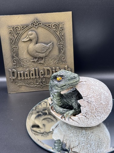 Raptor dinosaur hatchling - dinosaur,