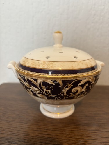 Wedgwood cornucopia lidded - wedgwood,