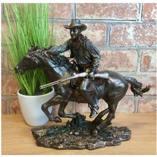 Studio Collection Bronze Screen Legend Riding John Wayne Figurine JD70117