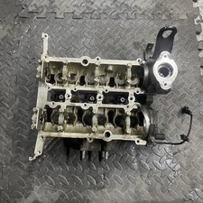 FORD FIESTA CYCLINDER HEAD