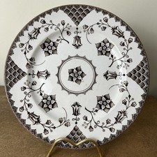 Vintage English Ironstone Tableware (EIT) ‘Romance’ Dinner Plate 25 cm