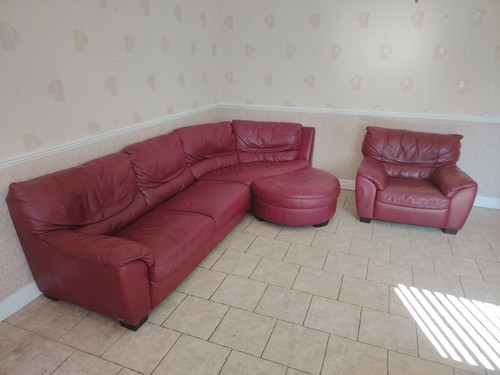 Natuzzi red italian leather - italian,