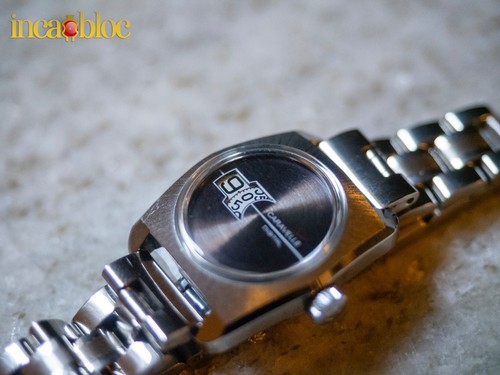 Caravelle jump hour cushion - jump,