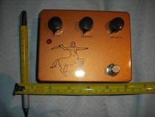 Klone centaur guitar overdrive