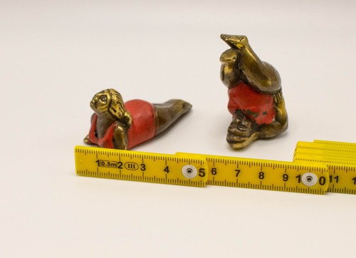 Curvy girls figures vintage - curvy,