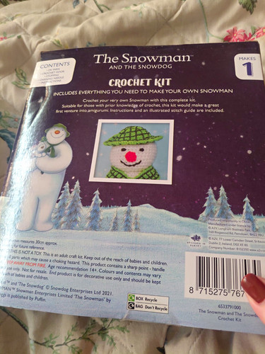 The snowman and - , snowdog
