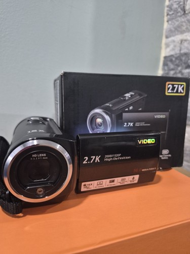 Handheld camcorder 16x - hd,