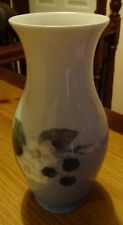 ROYAL COPENHAGEN  Blackberry Vine VASE 288-2289 18cm 1st Quality