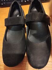 Ladies black Kesho MBT shoes size 7