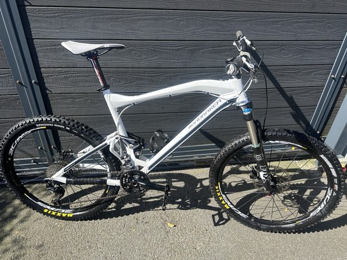 Mondraker factor xl - r,