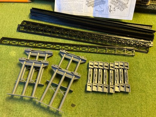 Hornby bundle piers - hornby,