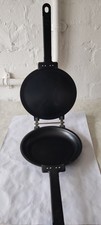 Vintage Perfect Pancake Pan Double Sided Hinged Non Stick Pan