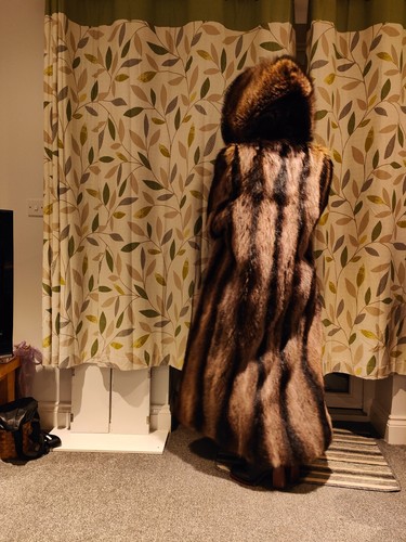 Natural raccoon fur - fur, coat