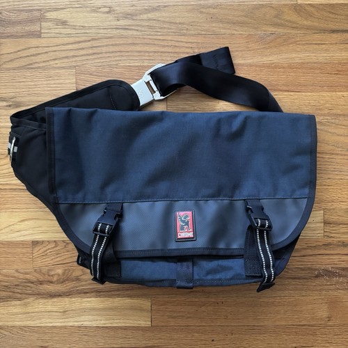 Chrome industries messenger - chrome,