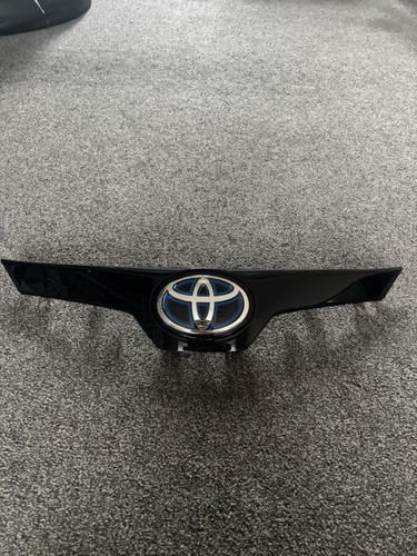 Toyota corolla hybrid front - corolla,