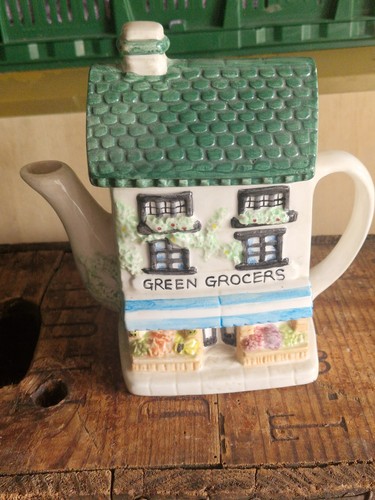 Vintage hand painted - vintage,, ceramic