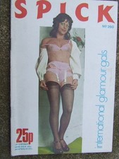 Spick 260.  1975.  Great Vintage  Glamour Magazine from Toco Publications.