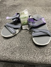 Ladies Size 5 / 38 Walking Sandals With Padded Straps - New With Tags