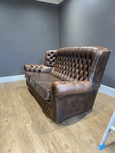 Chesterfield leather sofa - chesterfield,