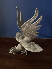 Metal Decorative Fighting