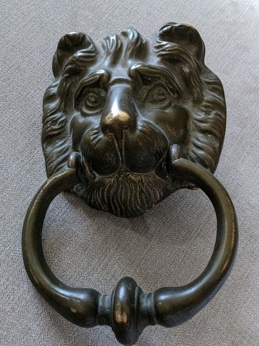 Lion head door knocker vtg - head,