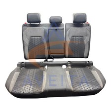 VOLKSWAGEN Golf R-LINE 2023