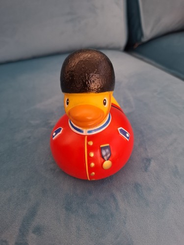 Luxury royal guardsman duck - royal,