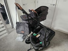 Ickle Bubba Cosmo All in One i-Size Travel Systemand ISOFIX base