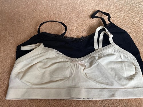 Bnwot pack bralets - 2,