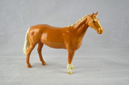 Beswick 1484 palomino huntsman - 1484,