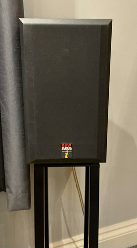 Bookshelf speakers 2 0 - bookshelf,