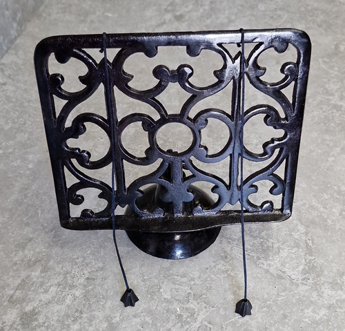 Vintage cast iron cookbook - iron,