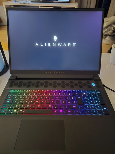 Alienware m18 14900hx - alienware,