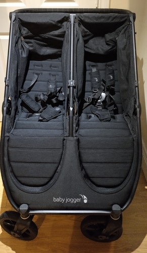 Premium double pram near mint - pram.,