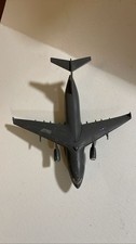 USAF C-17 Globemaster III Diecast Aircraft Model 1:200 Scale