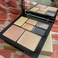 No7 Dazzle and Glow Face and