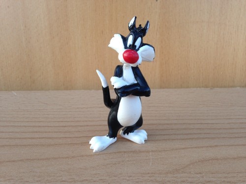 Sylvester cat looney - sylvester,