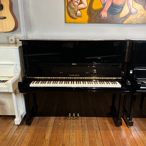 Yamaha upright piano black - yamaha,