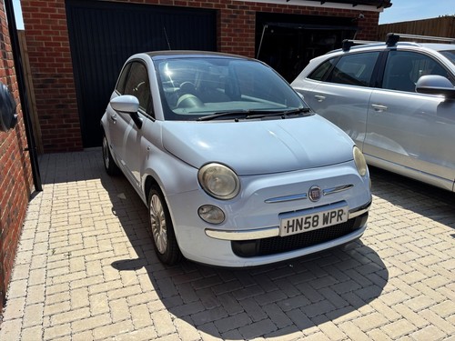 Light blue fiat 500 - fiat,