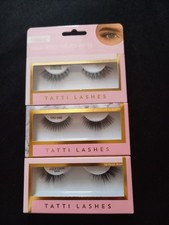 Tatti Lashes, Lash of Honor