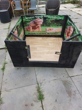 Whelping Box-  Reusable/damaged door