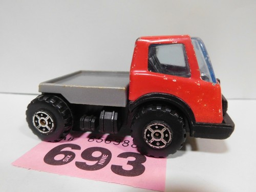 Small tin plate truck made - small,