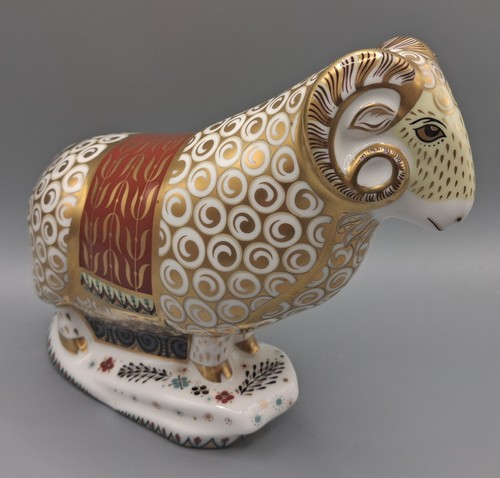 Royal crown derby paperweight - royal,