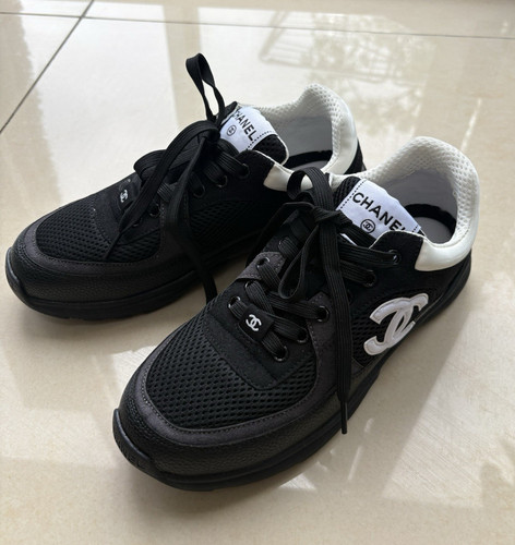 Chanel low top logo lace - cc,
