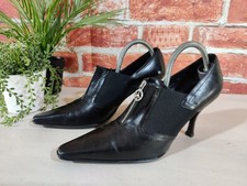 DONALD J PLINER RUSSELL &