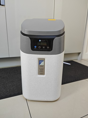 Monarch midi water softener - he,
