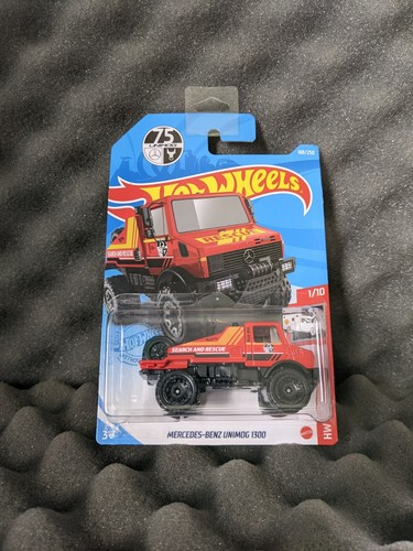 Hot wheels rescue - hot, red